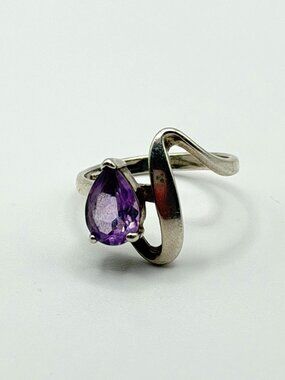 925 Sterling Silver Amethyst Teardrop Ring Size 9